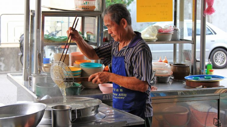 Singaporeans’ refusal to pay more for hawker food could spell the end of the culinary practice