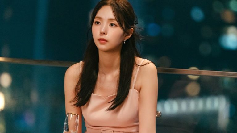 “When The Phone Rings” features Chae Soo Bin, a sign language interpreter, at a pivotal moment