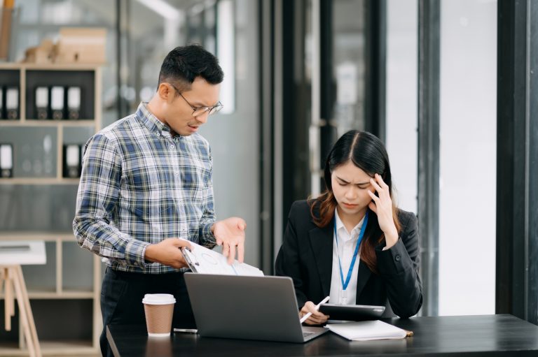 ‘What should I do?’ SG worker says her boss is giving her a hard time during her notice period